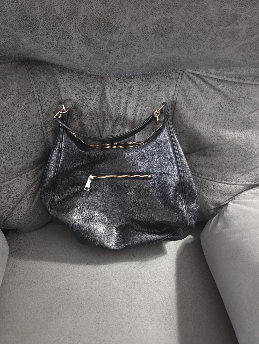 Coach Handbag - Picture 2 of 4